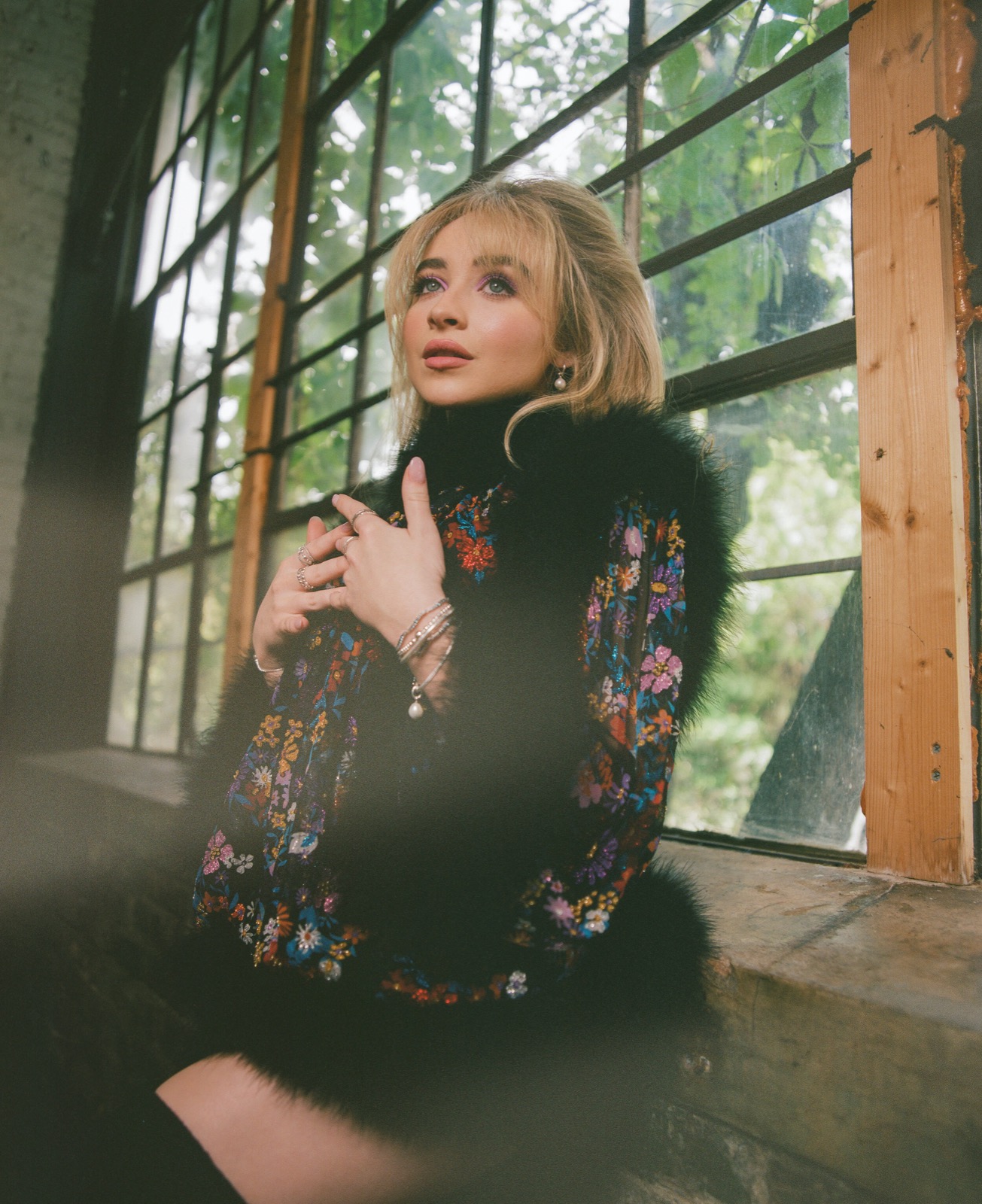 Sabrina Carpenter dans Flaunt magazine - 22 juin 2021