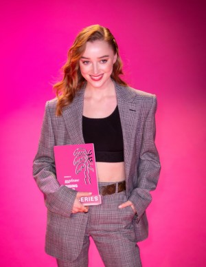 photos Phoebe Dynevor