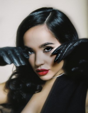 photos Becky G