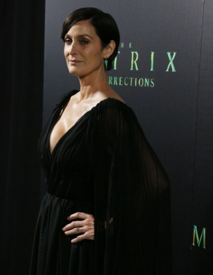 photos Carrie Anne Moss