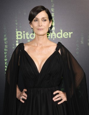 photos Carrie Anne Moss