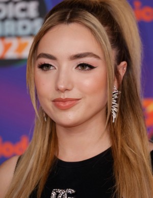 photos Peyton Roi List