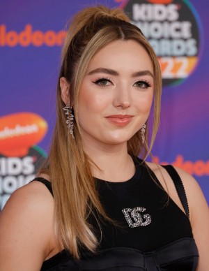 photos Peyton Roi List