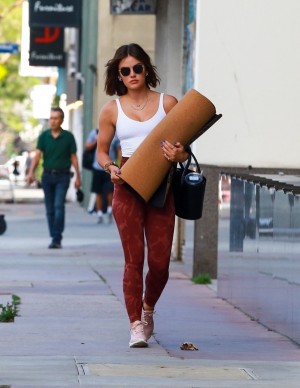 photos Lucy Hale