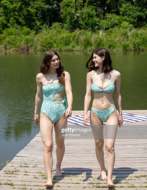 photos Alexandra Daddario