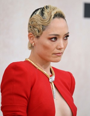 photos Pom Klementieff