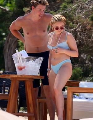 photos Florence Pugh