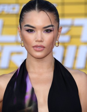 Paris Berelc à la première de Bullet Train à Los Angeles