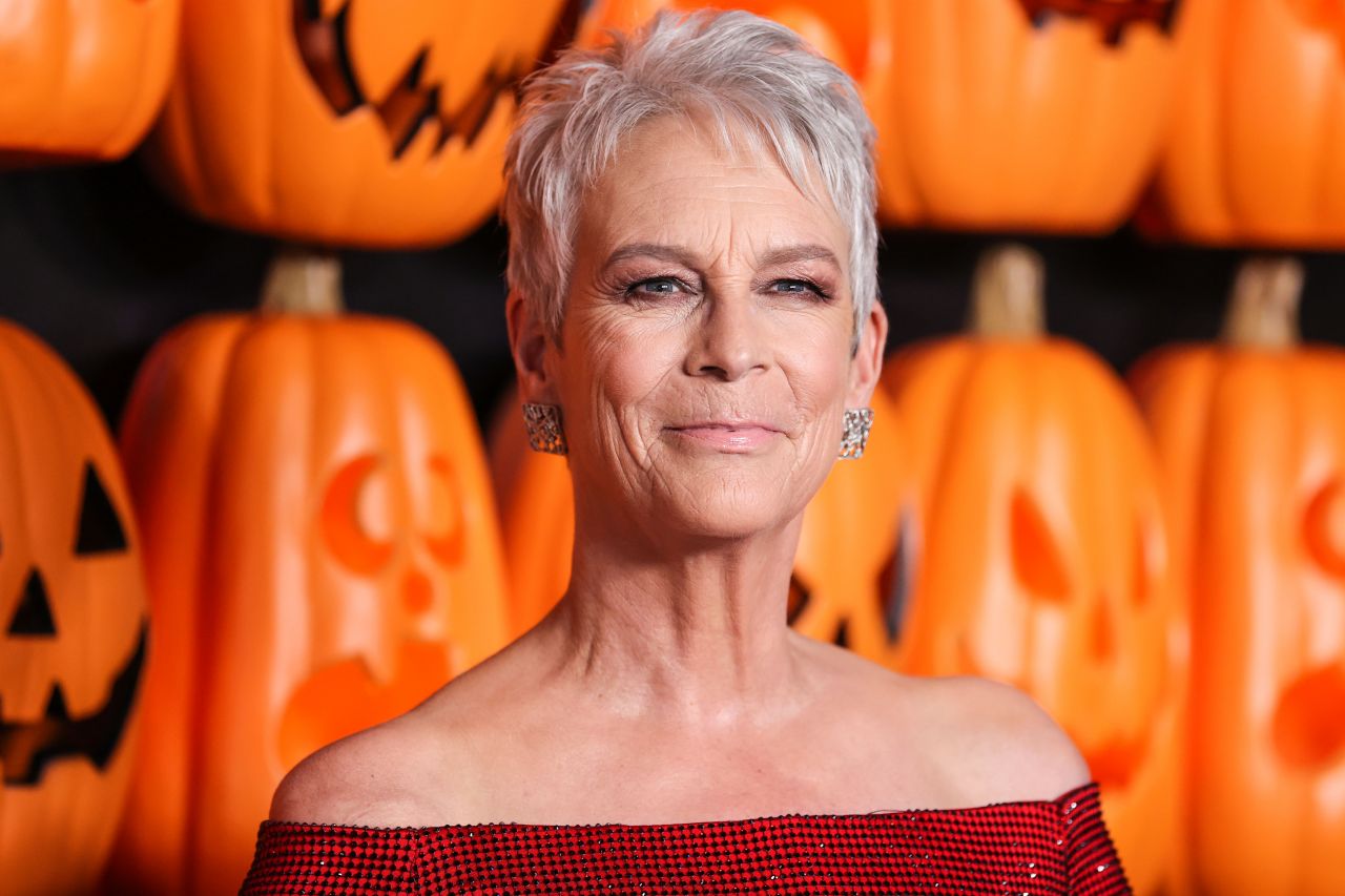 Jamie Lee Curtis à la première d'Halloween Ends à Los Angeles 19