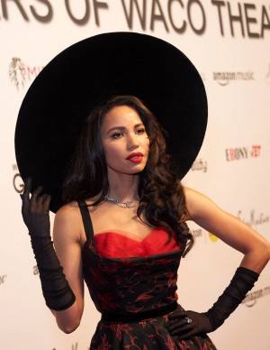 photos Jurnee Smollett-Bell