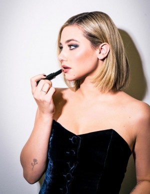 photos Lili Reinhart