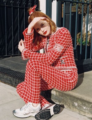 photos Ellie Bamber