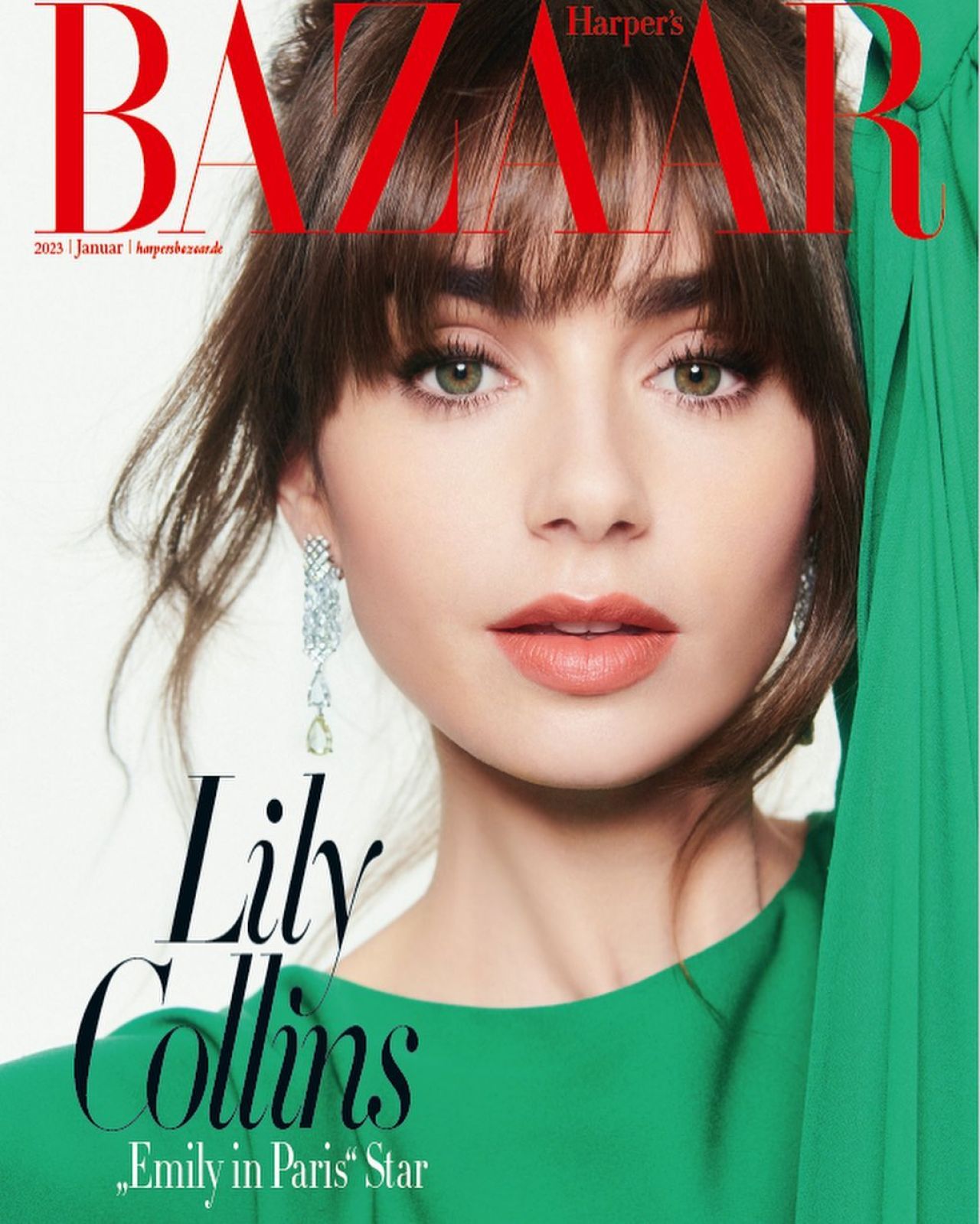 Lily Collins dans Harper’s Bazaar magazine (Allemagne)