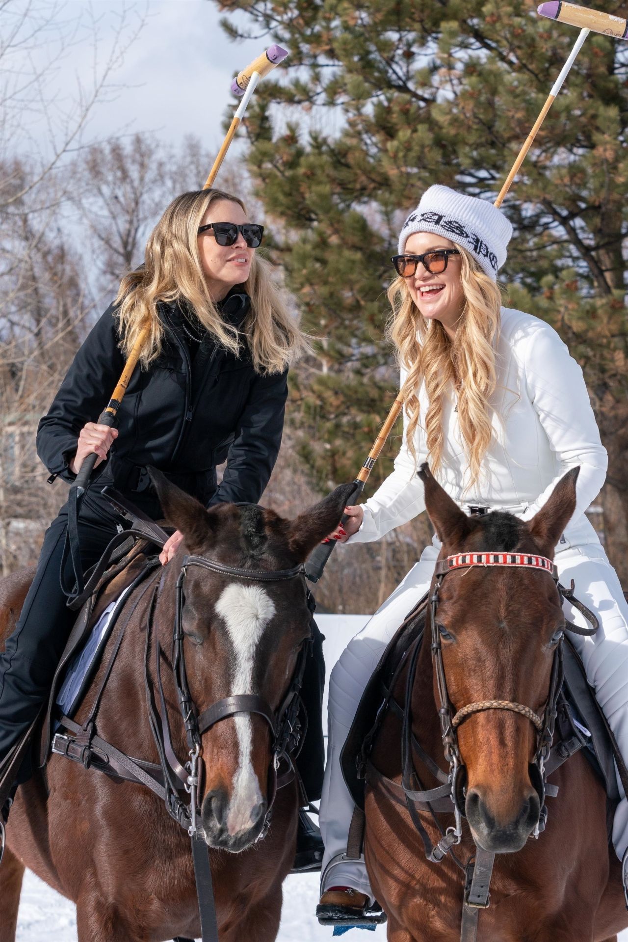Kate Hudson et Sara Foster à Aspen