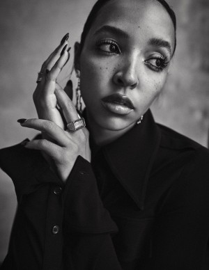 photos Tinashe  