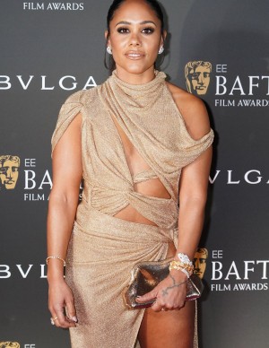 Alex Scott à Londres pour les British Academy Film Awards 2023