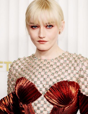 Julia Garner aux SAG Awards à Los Angeles