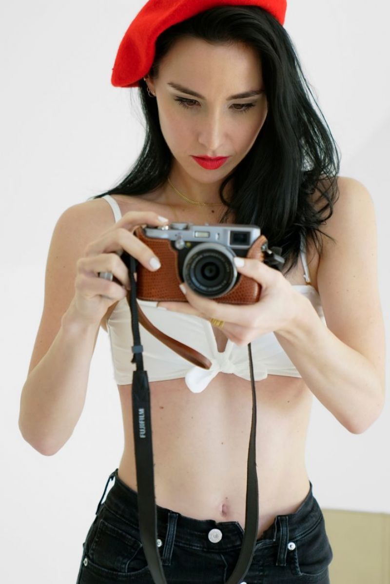 Shooting Allison Scagliotti pour Shoutout LA