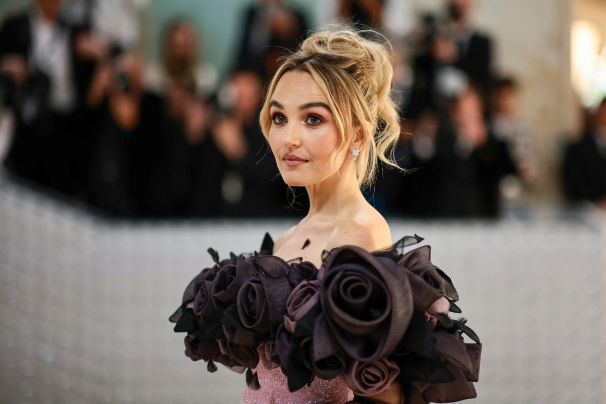 Chloe Fineman au Met Gala 2023 à New York (défilé Karl Lagerfeld) 13