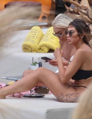 photos Chloe Ferry