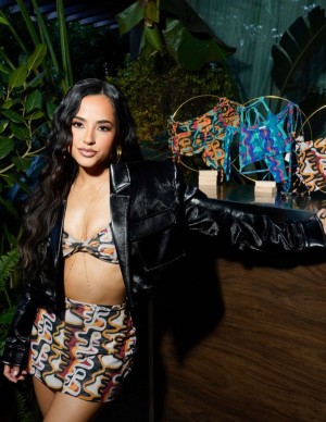 photos Becky G