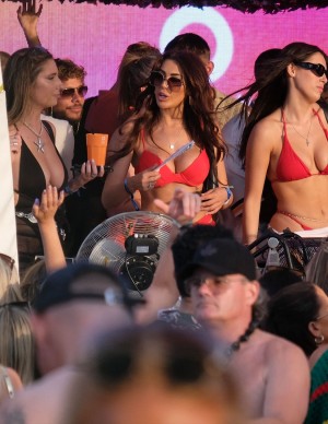 photos Chloe Ferry