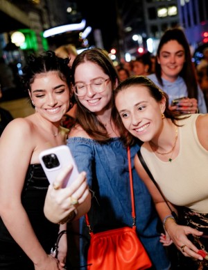 Dixie D’Amelio en soirée avec ses copines à New York