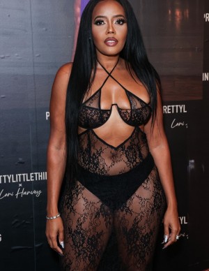 photos Angela Simmons