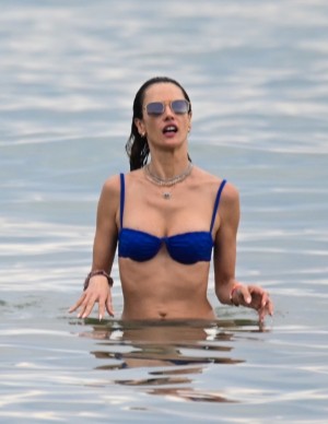 photos Alessandra Ambrosio