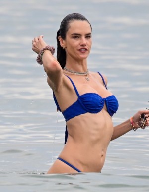 photos Alessandra Ambrosio