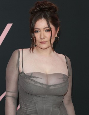 photos Emma Kenney