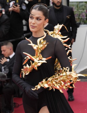 photos Iris Mittenaere