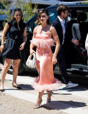 photos Lucy Hale