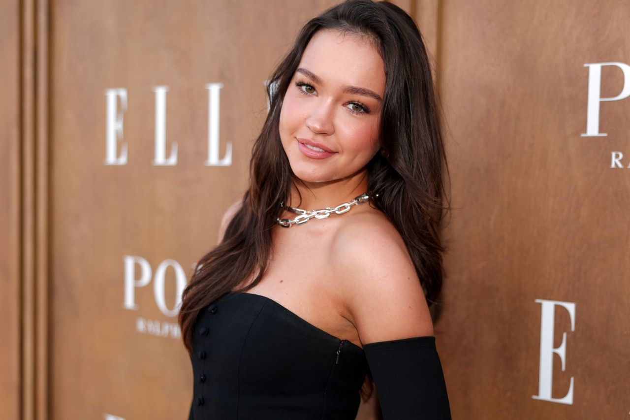 Sadie Stanley à la soirée ELLE à Hollywood