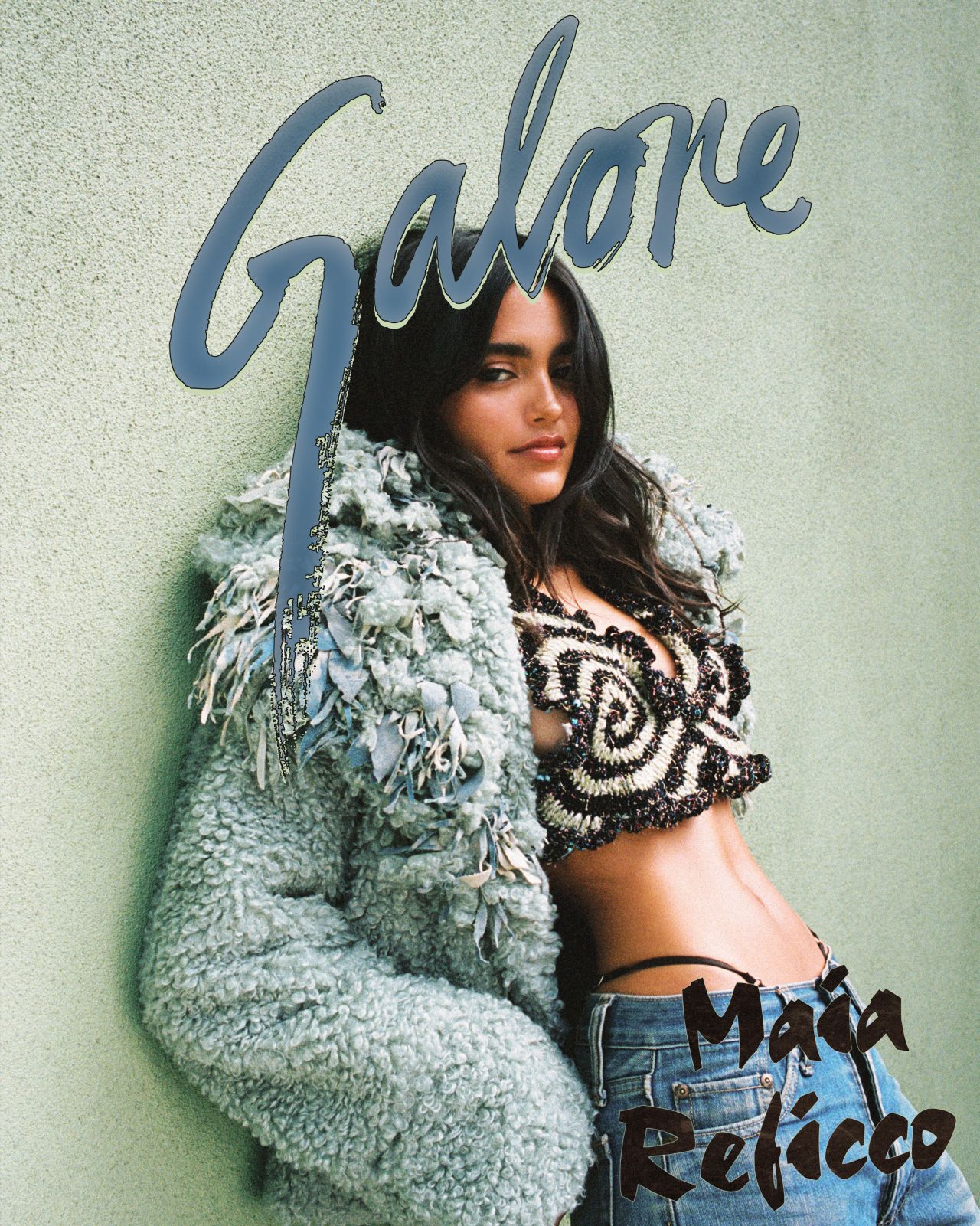 Maia Reficco dans Galore Magazine