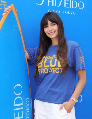 photos Nina Dobrev