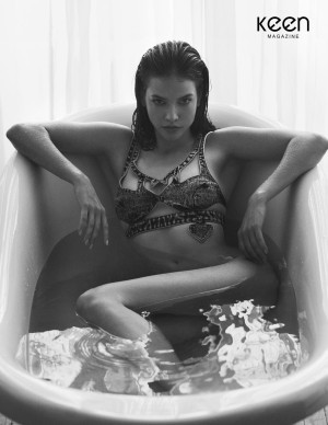photos Barbara Palvin
