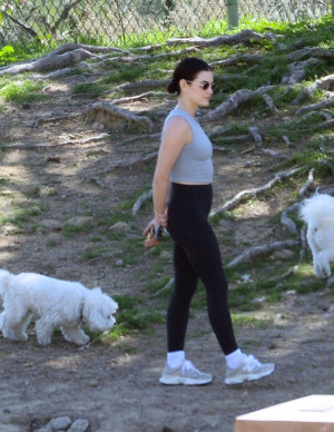 photos Lucy Hale