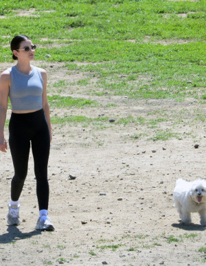 photos Lucy Hale