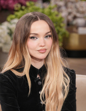photos Dove Cameron 