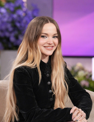 photos Dove Cameron 