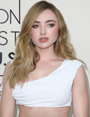 photos Peyton Roi List
