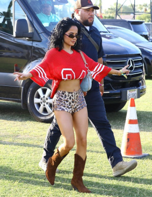 photos Becky G