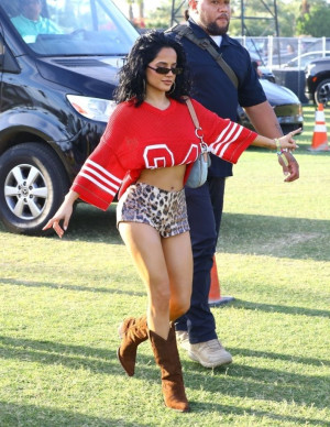 photos Becky G