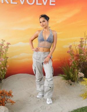 photos Becky G