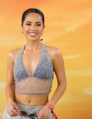 photos Becky G