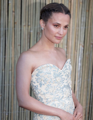 photos Alicia Vikander
