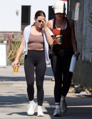 photos Lucy Hale