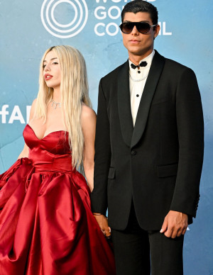 photos Ava Max