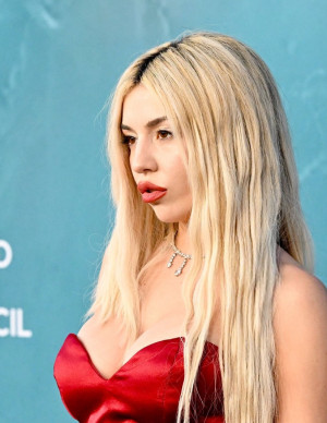 photos Ava Max